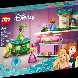 NEW! Retired Lego 43203 Disney Aurora, Merida and Tiana’s Enchanted Creations